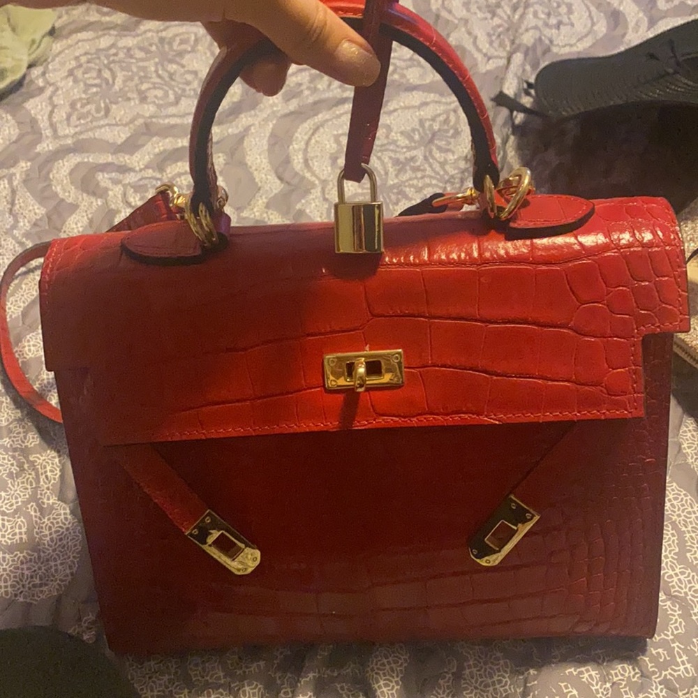 Purse - Picture 3 of 3